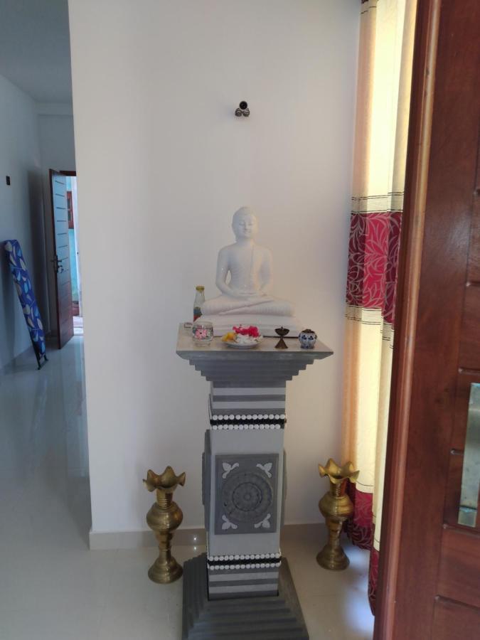 Golden Villa Ambalangoda  Buitenkant foto